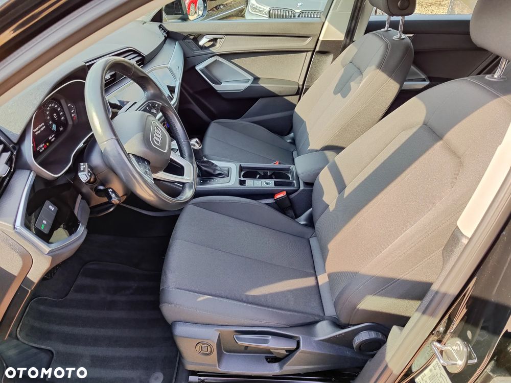 Audi Q3 35 TFSI Advanced S tronic - 17