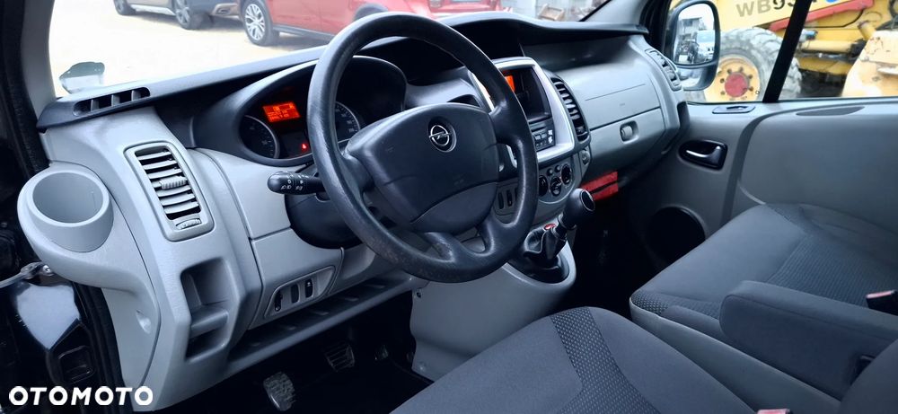 Opel Vivaro L2H1 - 16