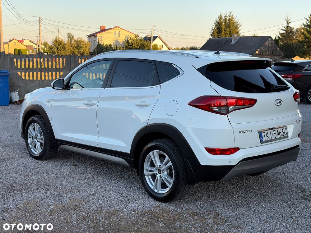 Hyundai Tucson 2.0 CRDI 2WD Style - 7