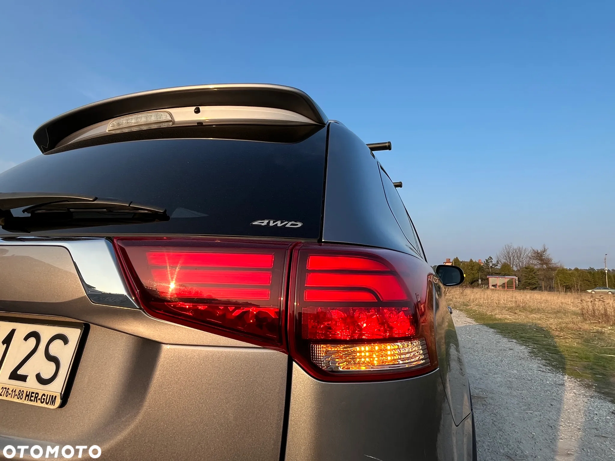 Mitsubishi Outlander 2.0 Intense Comfort 4WD CVT - 17