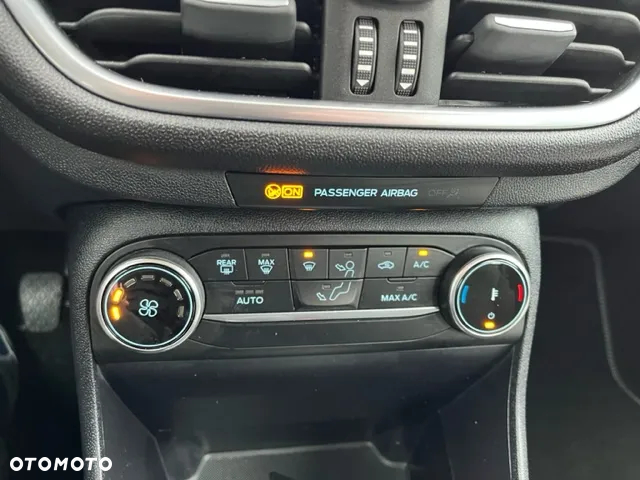 Ford Fiesta 1.0 EcoBoost Titanium ASS - 8