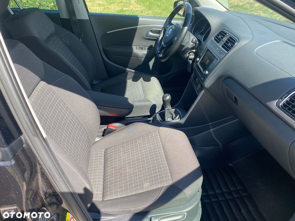 Volkswagen Polo 1.4 TDI (Blue Motion Technology) Highline - 11