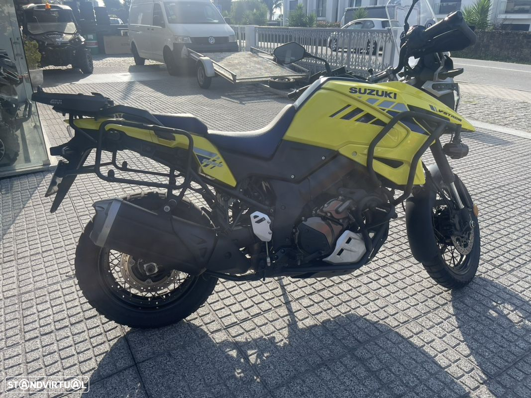 Suzuki DL 1050 - 5