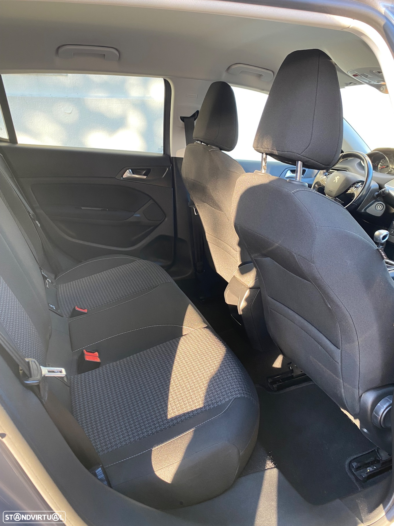 Peugeot 308 1.5 BlueHDi Active - 9