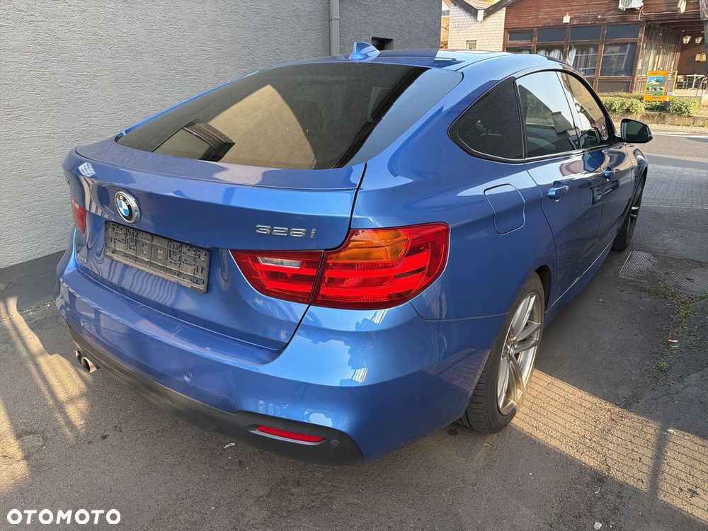 BMW Seria 3 328i xDrive - 5