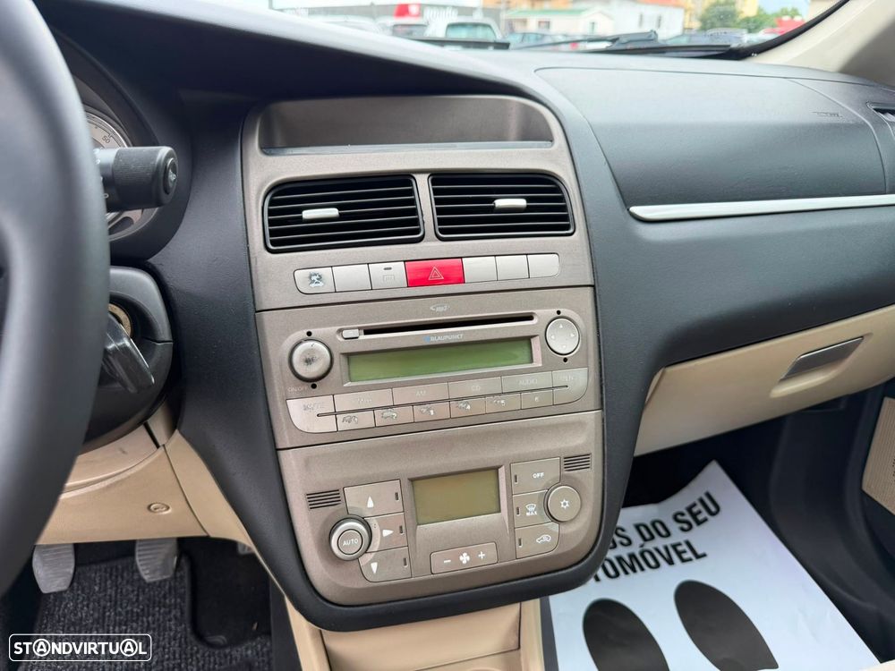 Fiat Linea 1.3 M-Jet Emotion - 16