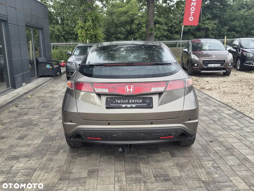 Honda Civic - 9
