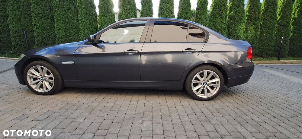 BMW Seria 3 320d - 8