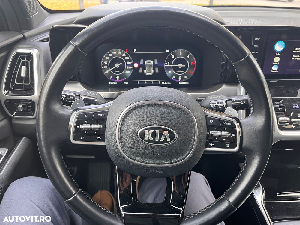 Kia Sorento - 29
