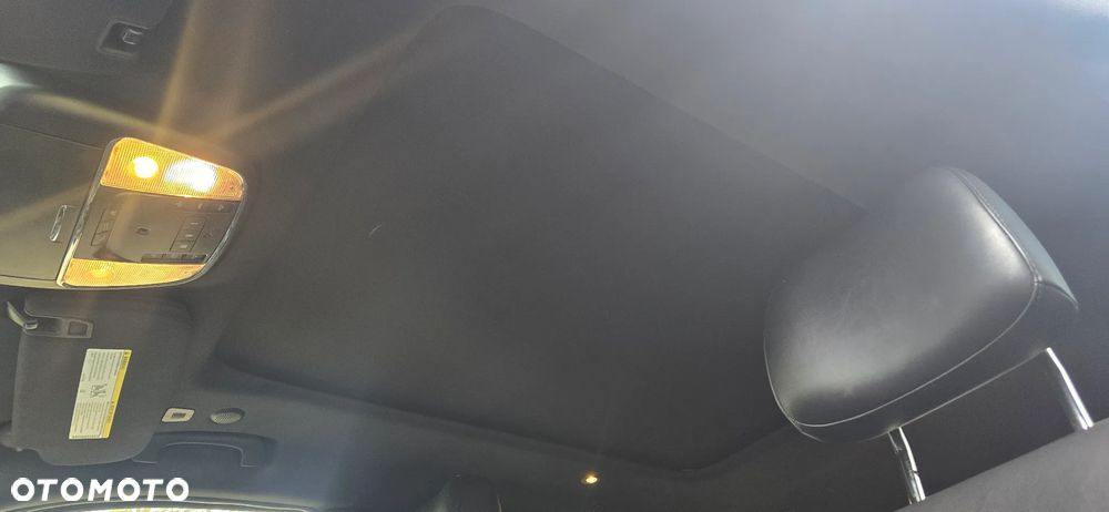 Jeep Grand Cherokee - 26