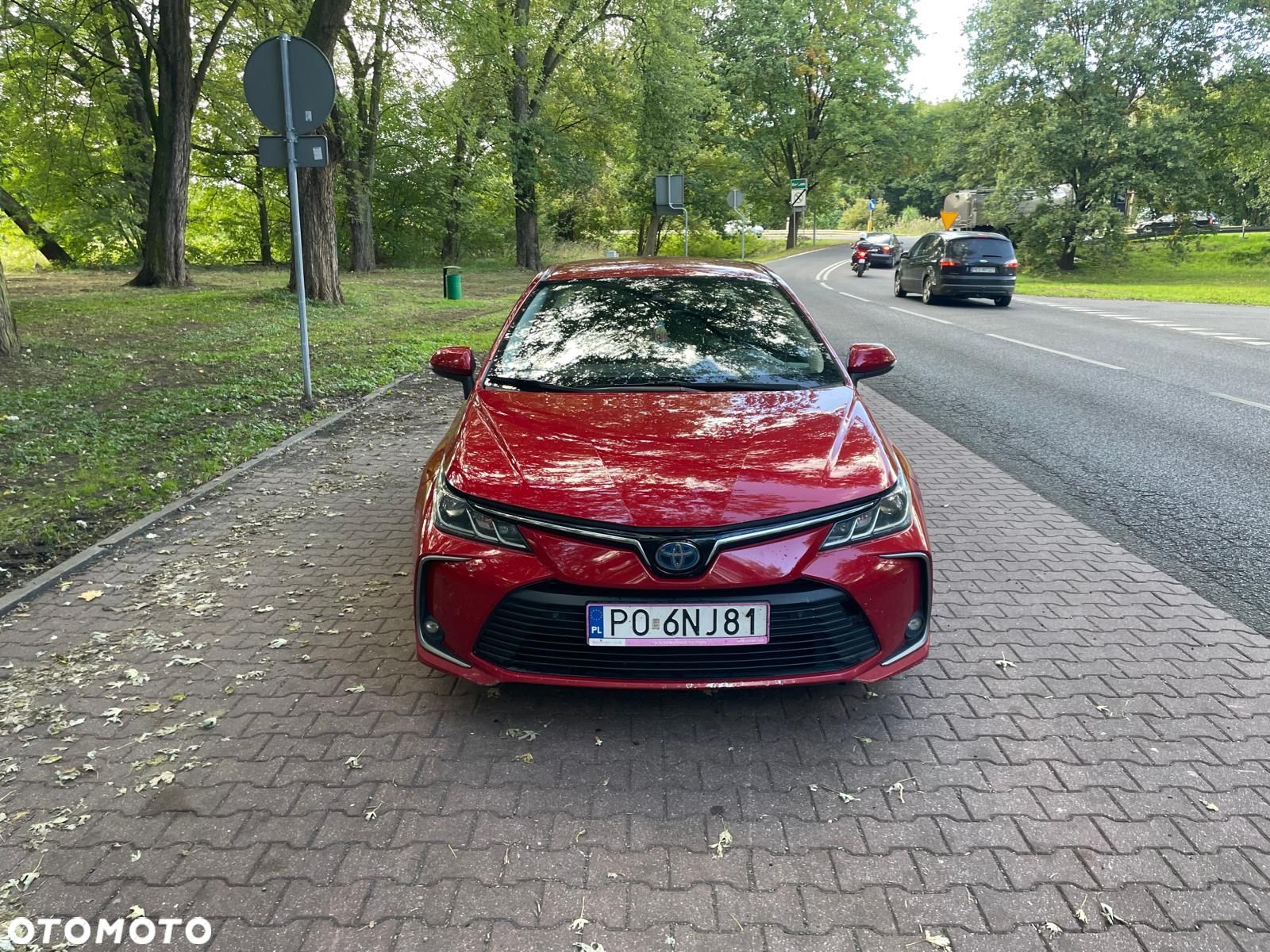 Toyota Corolla 1.8 Hybrid Active - 1