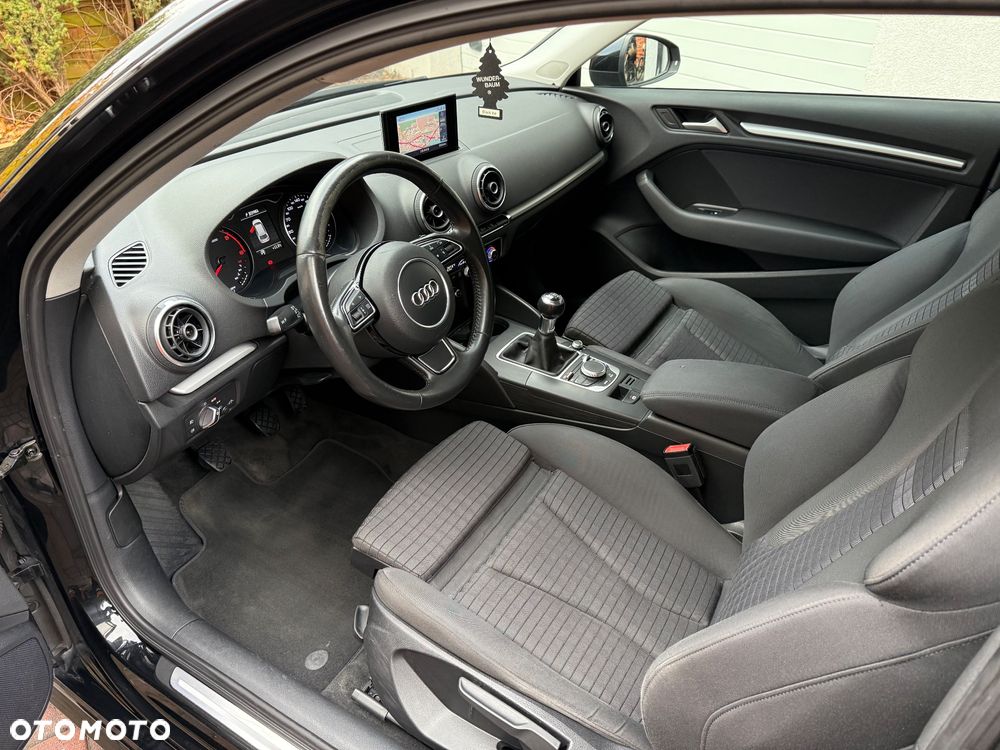 Audi A3 3-drzwiowe 1.6 TDI ultra Attraction - 11