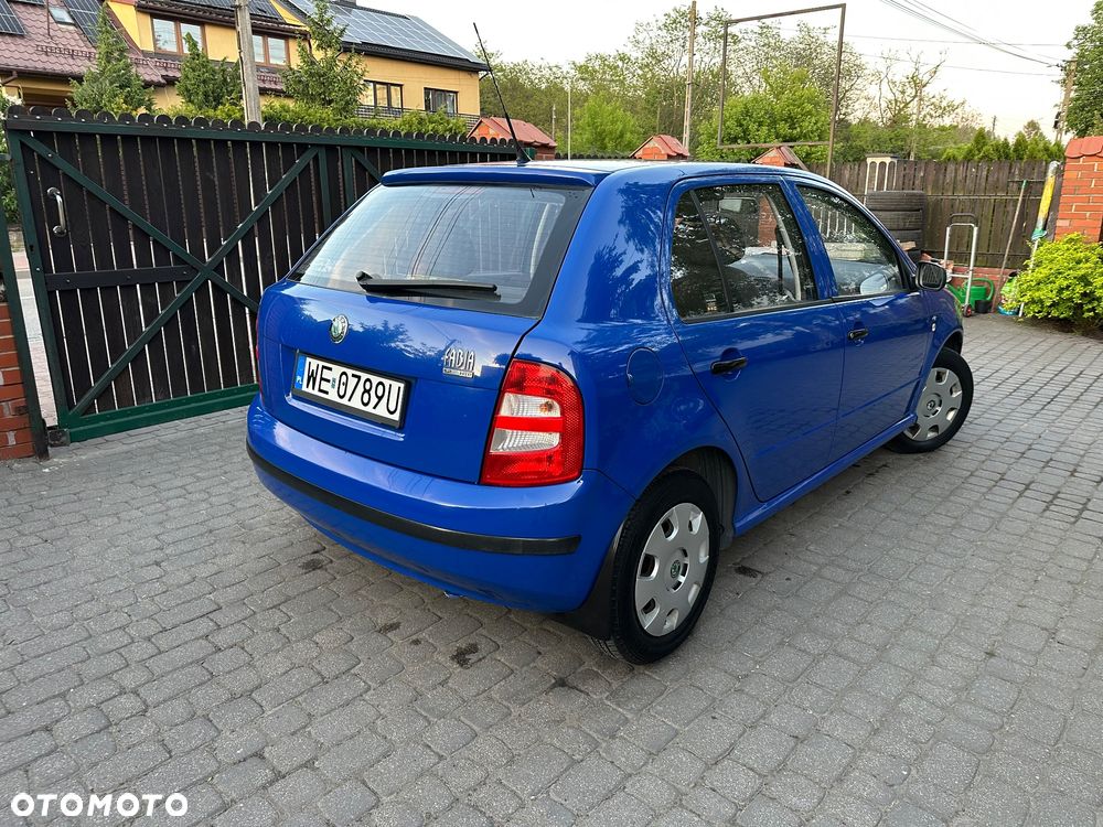 Skoda Fabia - 11