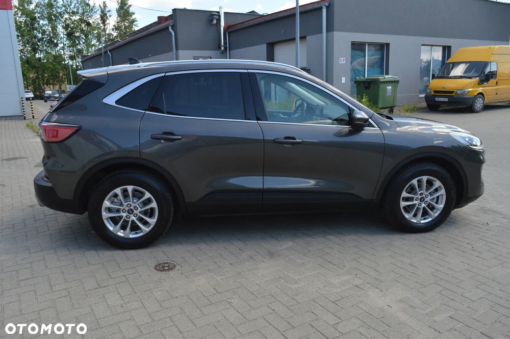 Ford Kuga 1.5 EcoBoost FWD Titanium - 9