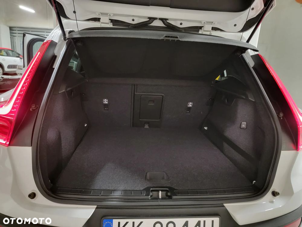 Volvo XC 40 D3 - 9