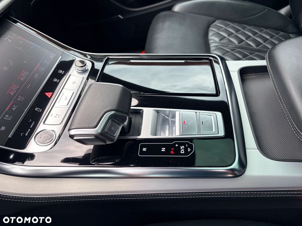 Audi Q8 50 TDI mHEV Quattro Black Edition Tiptronic - 27