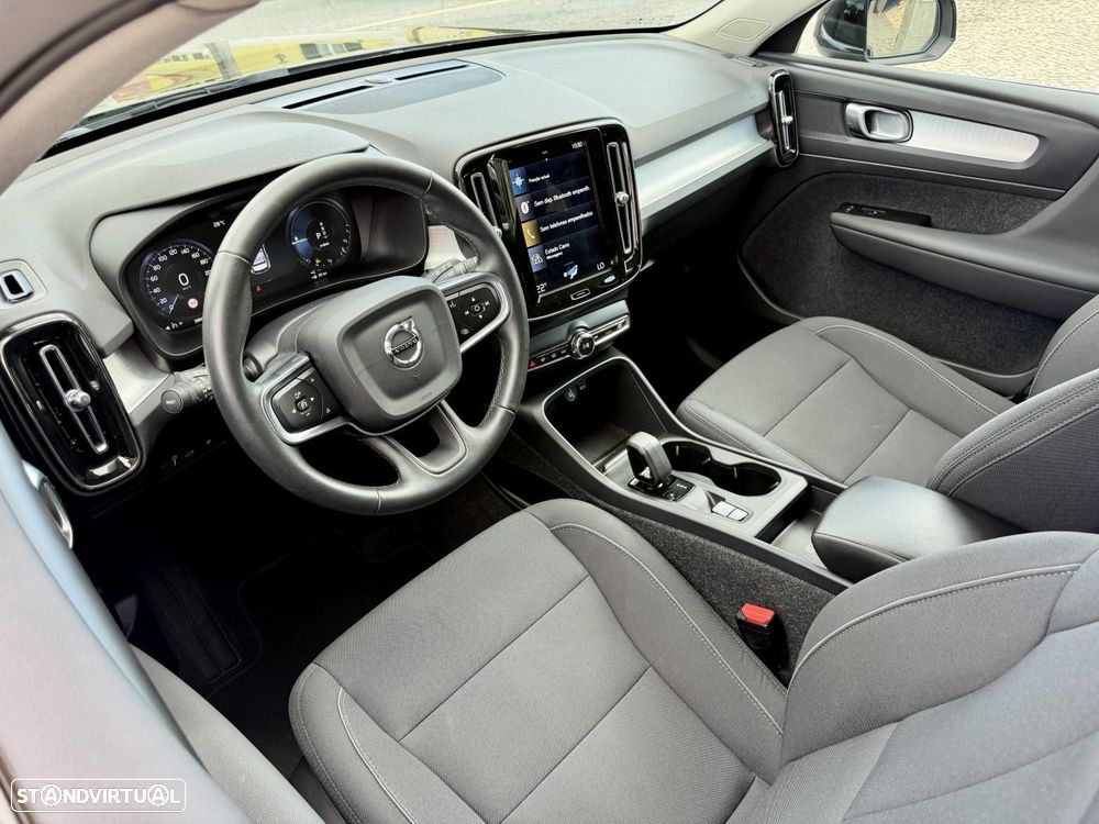 Volvo XC 40 1.5 T4 PHEV Inscription Expression — fotografia 9