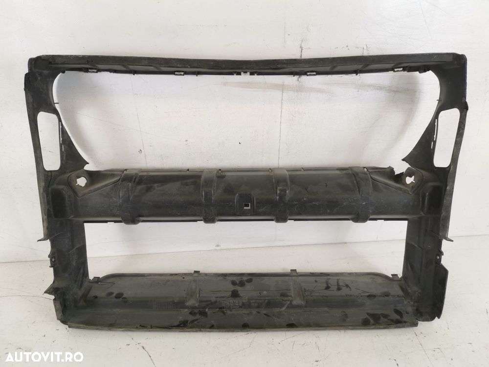 Difuzor Hota Aer Frontal BMW Seria 7 F01/F02 2008 2009 2010 2011 2012 - 2