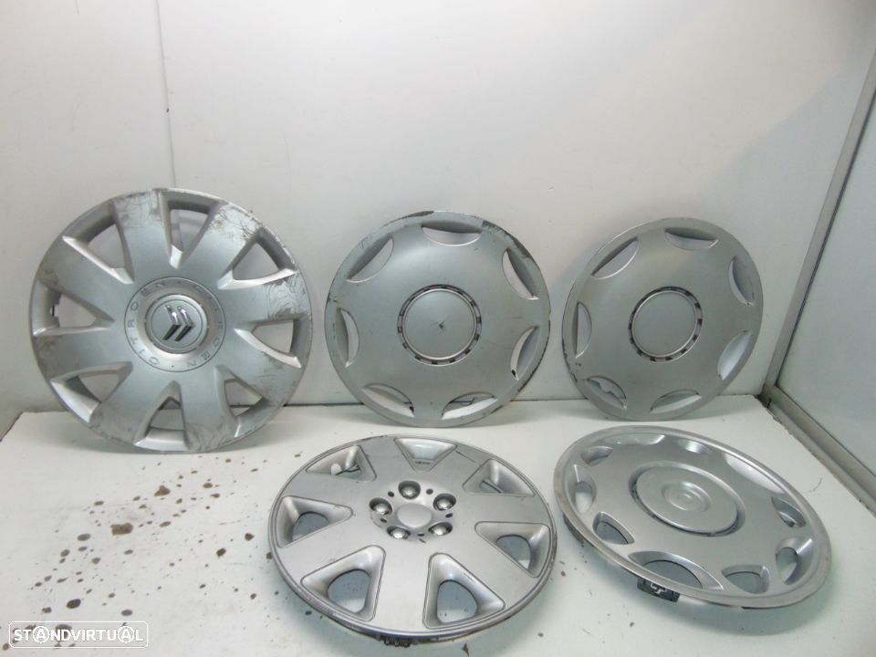 Tampões de roda Citroen 16 e Bmw 15 originais - 1