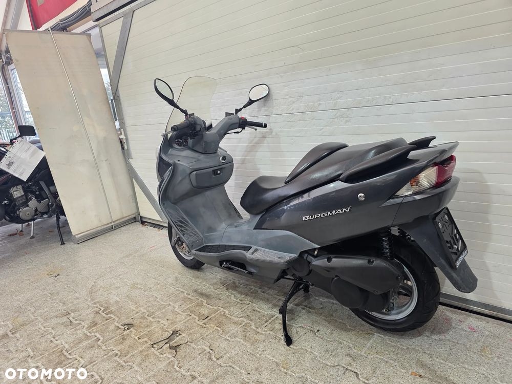 Suzuki Burgman - 3