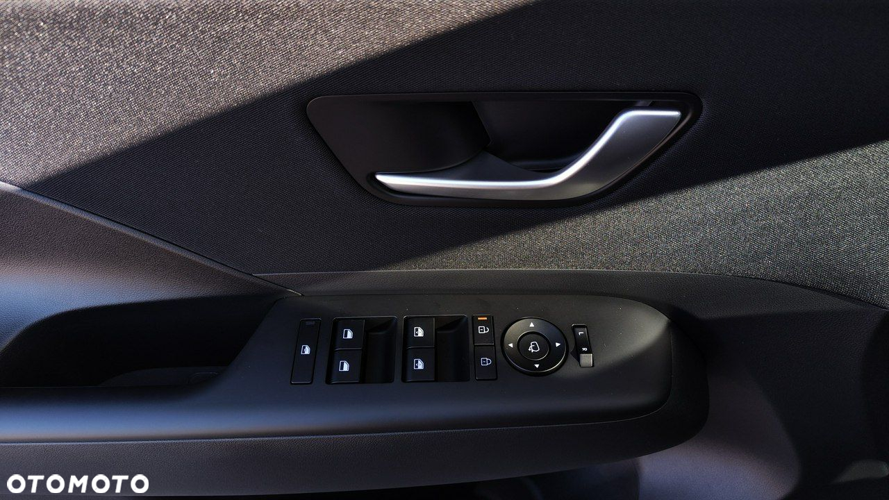 Hyundai Kona - 7