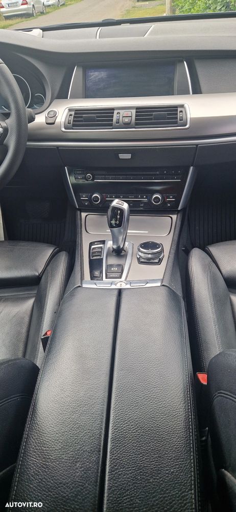 BMW Seria 5 520d - 15