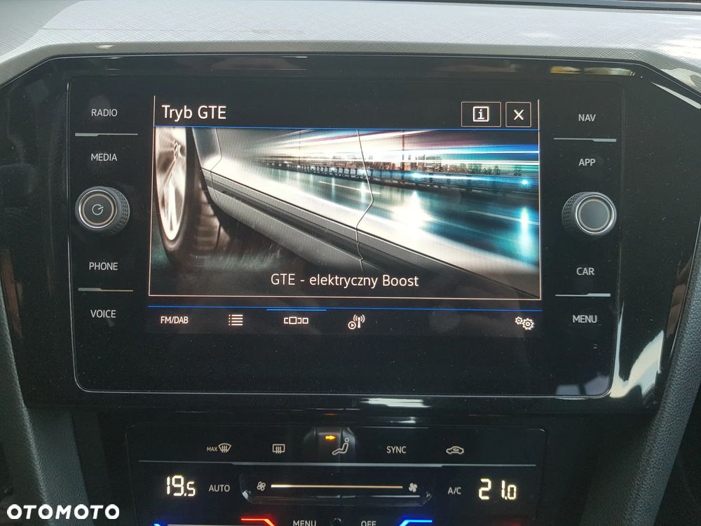 Volkswagen Passat 1.4 TSI Plug-In Hybrid GTE DSG - 23