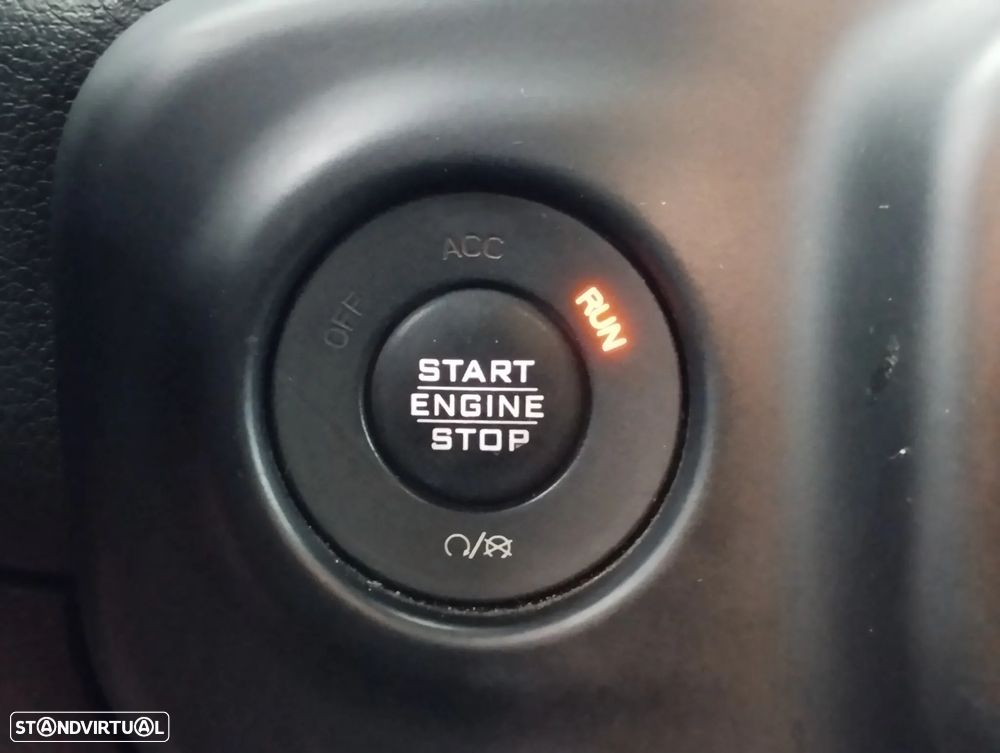 Jeep Wrangler Unlimited 2.2 CRD Sahara AT - 25