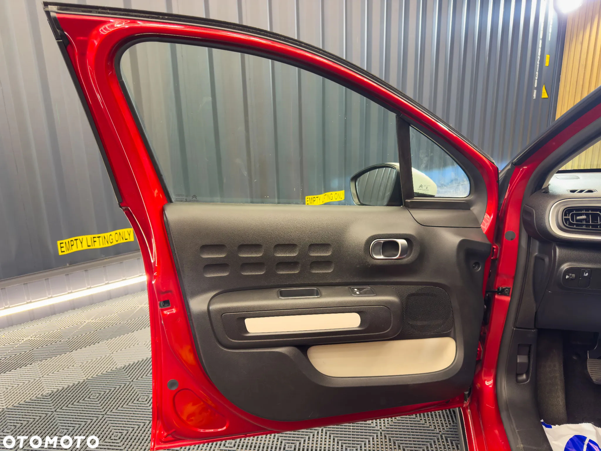 Citroën C3 1.2 PureTech Plus - 27