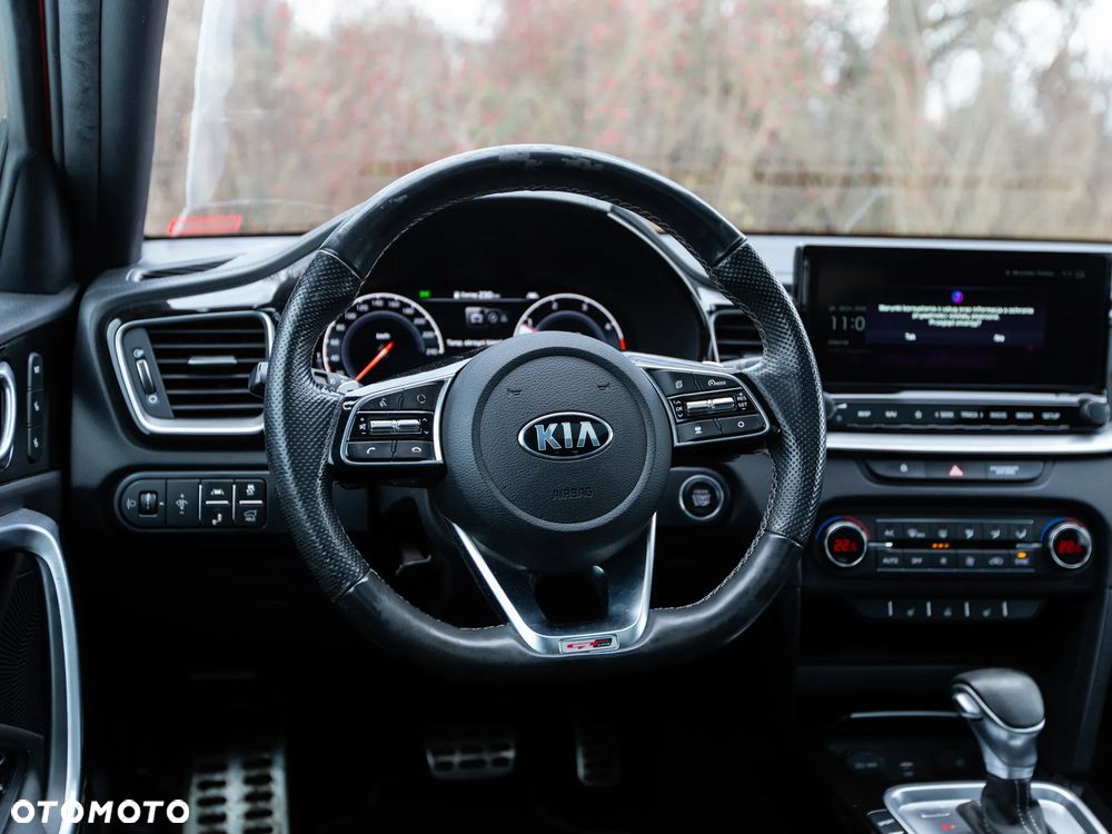 Kia ProCeed 1.6 CRDi DCT7 SCR GT LINE - 24