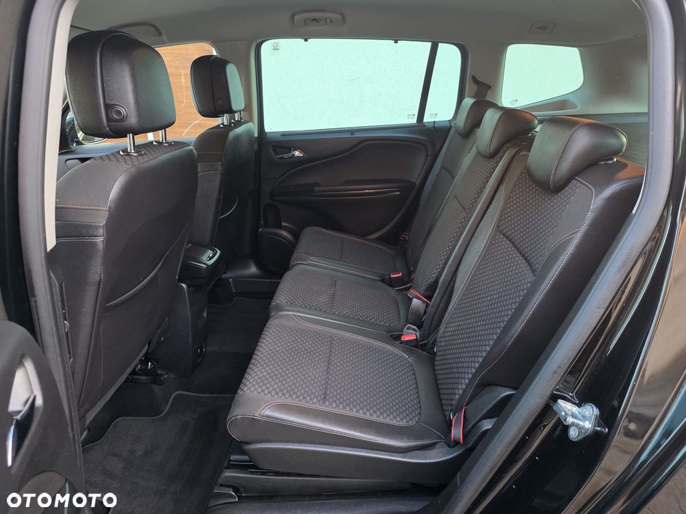 Opel Zafira 2.0 D (CDTI ecoFLEX) Start/Stop Active - 9