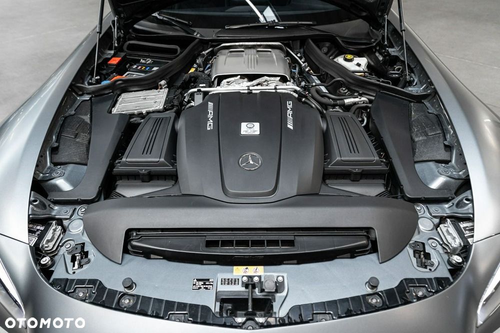Mercedes-Benz AMG GT S Speedshift 7G-DCT - 21