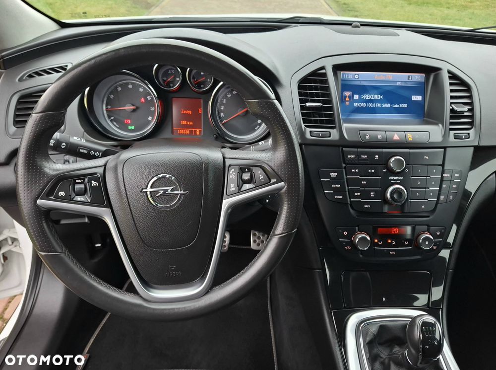 Opel Insignia 1.6 Turbo Sport - 21