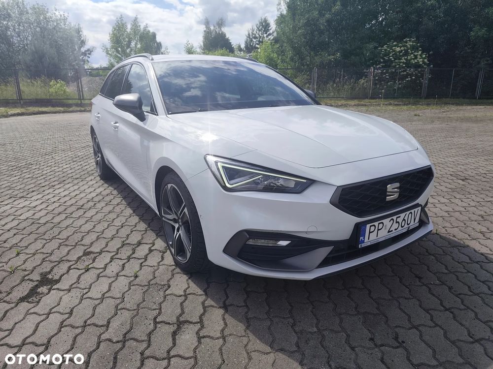 Seat Leon 1.5 eTSI FR DSG - 3