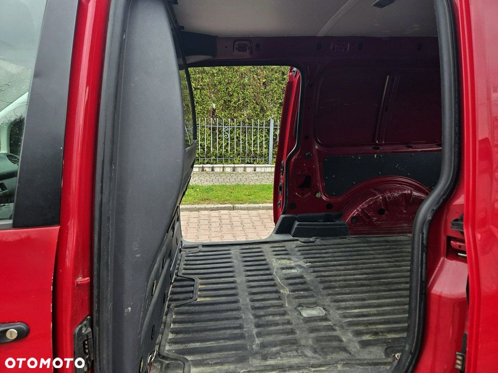 Volkswagen Caddy - 17