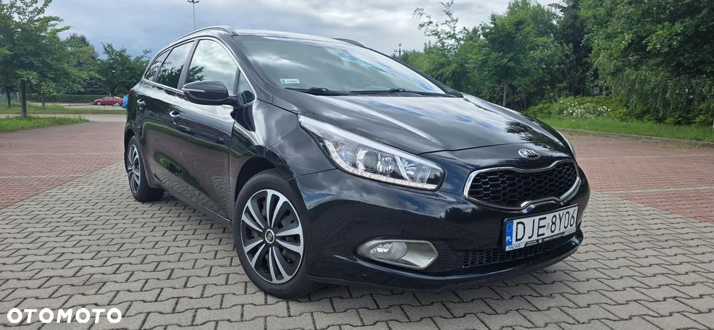 Kia Ceed - 1