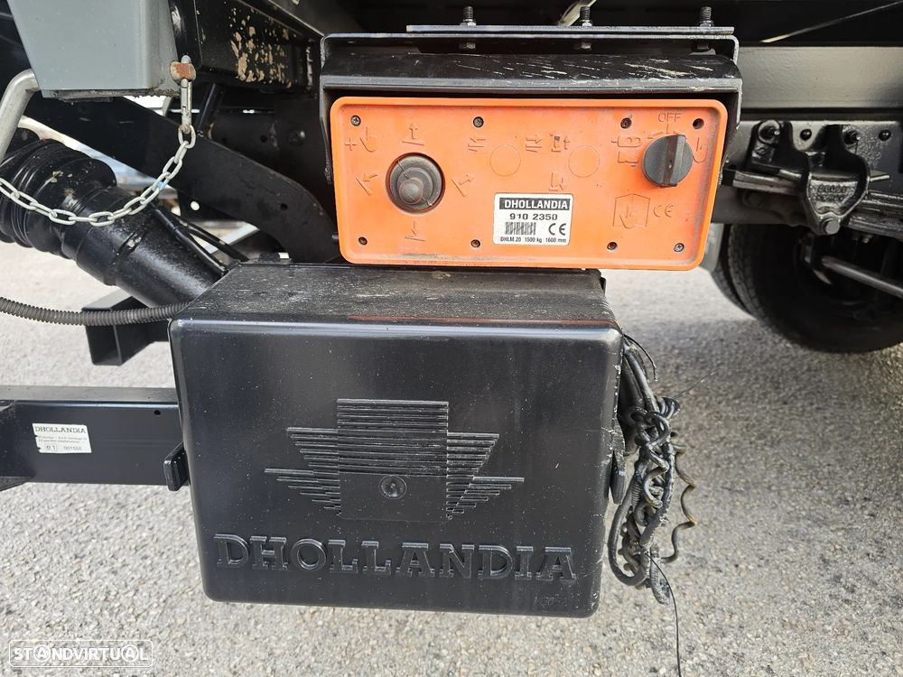 Nissan Atleon / plataforma - 4