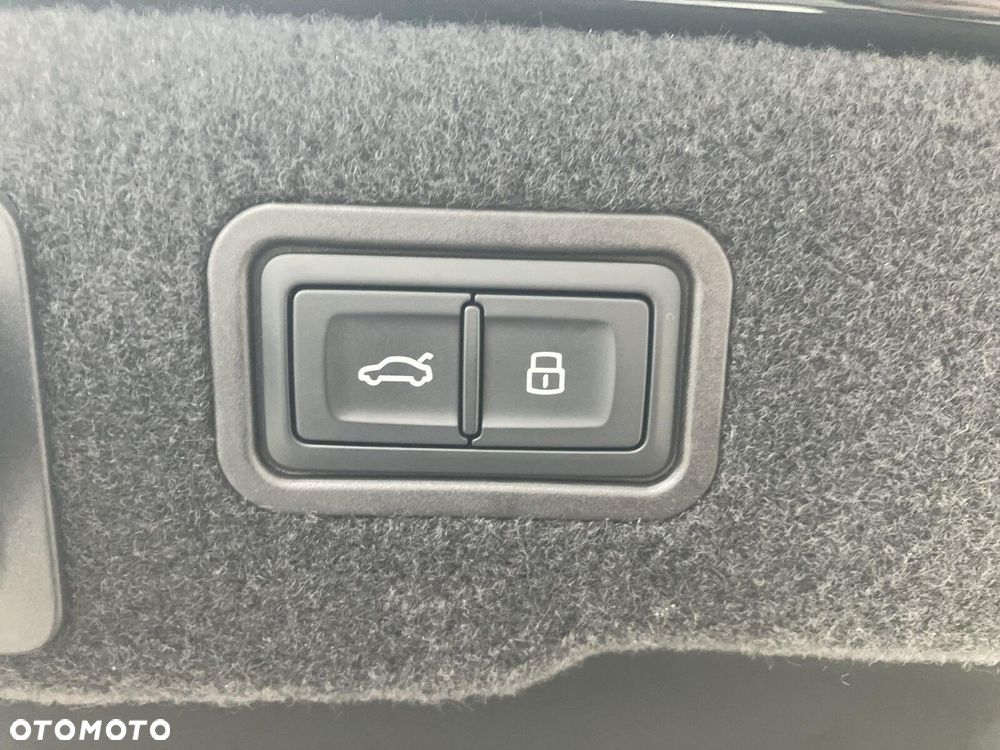 Audi A8 - 22