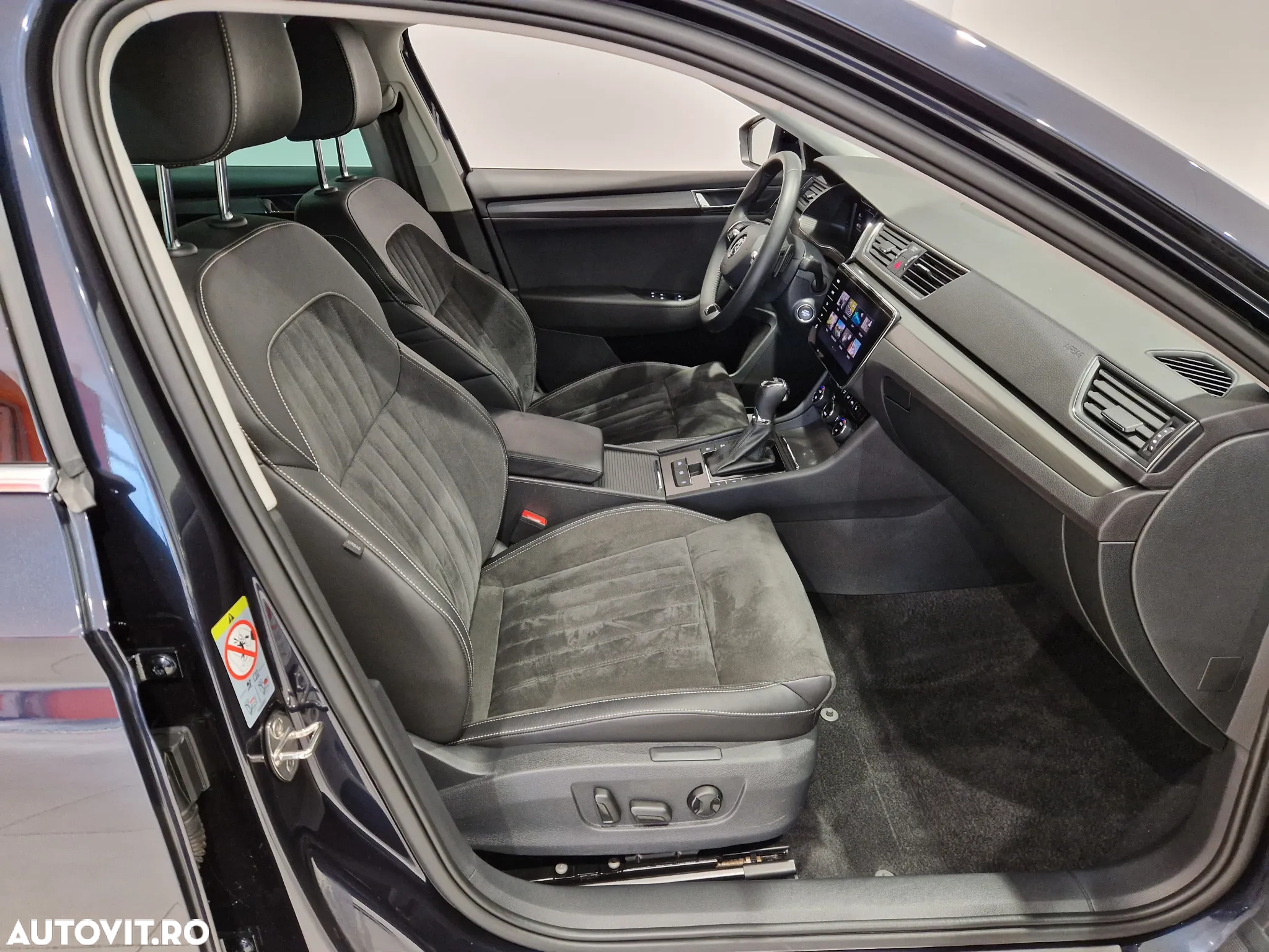 Skoda Superb 1.4 TSI iV DSG Style - 13