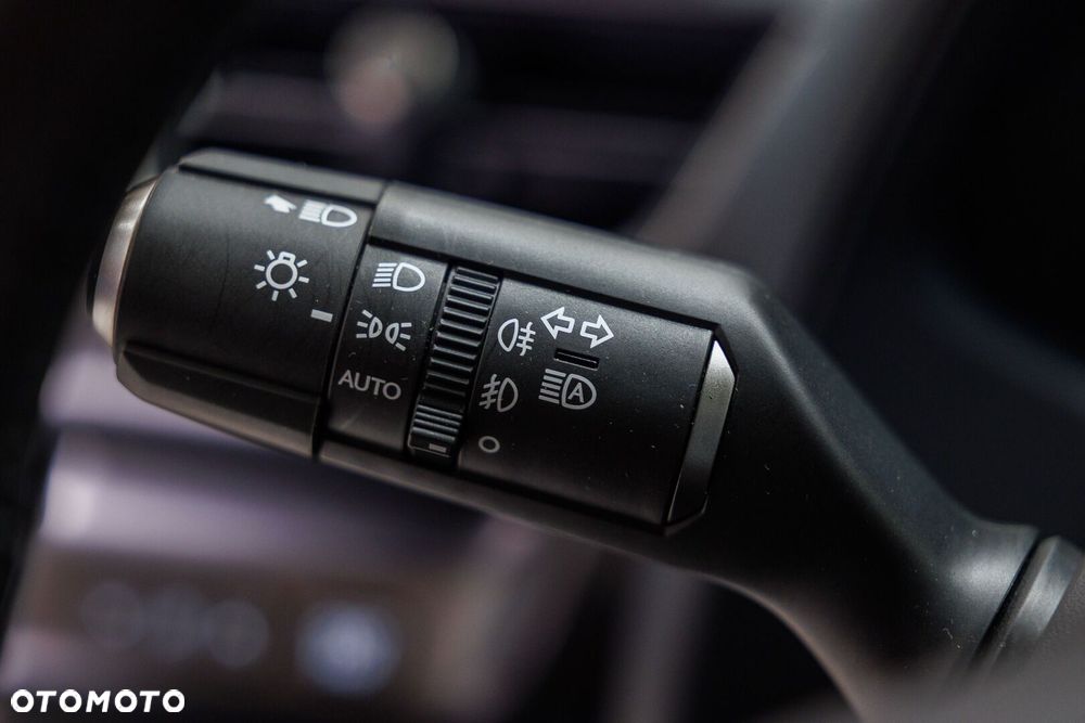 Lexus UX 250h GPF F Sport Design 2WD - 30