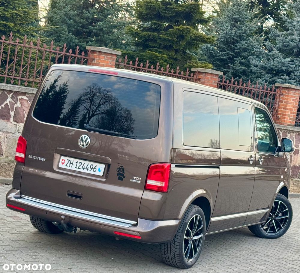Volkswagen Multivan - 28