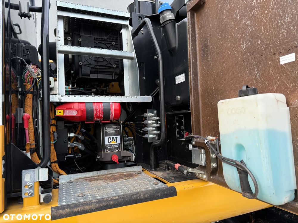 Caterpillar 318 F Super Stan - 16