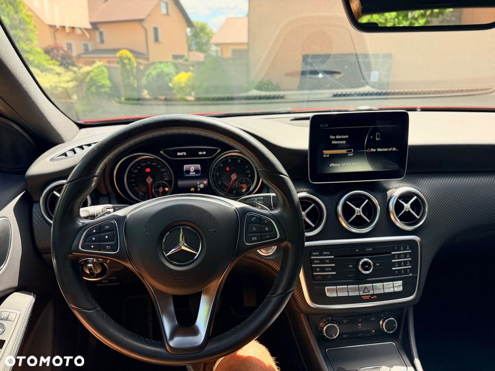 Mercedes-Benz Klasa A 220 4-Matic - 23