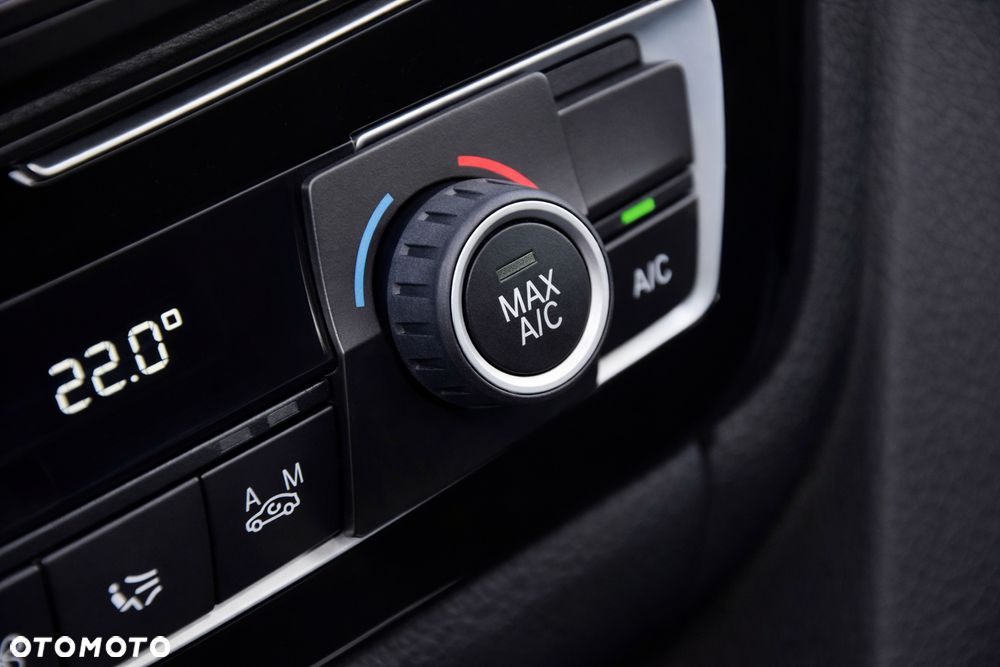 BMW Seria 3 316d - 15