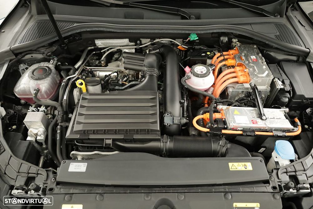 Audi A3 Sportback 45 TFSIe S line - 26