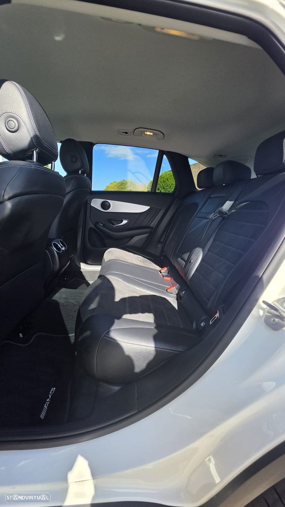 Mercedes-Benz GLC 300 de 4Matic 9G-TRONIC AMG Line - 11