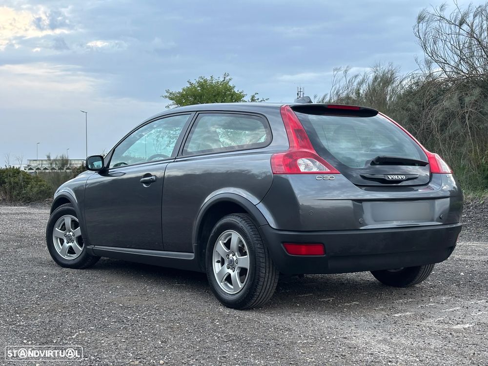 Volvo C30 1.6 D Drive Summum - 3