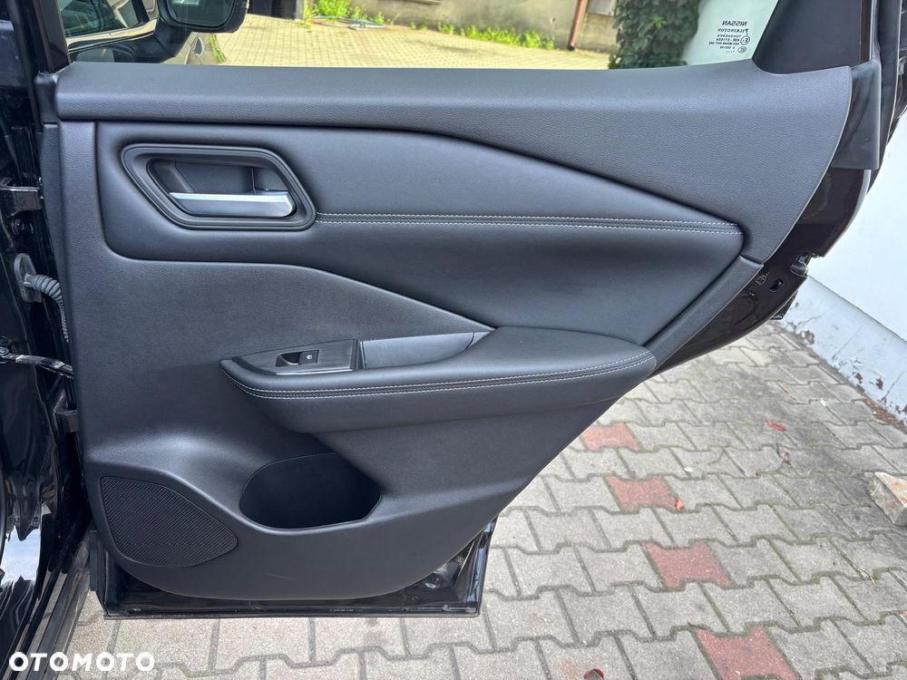 Nissan Qashqai 1.3 DIG-T mHEV Tekna Xtronic - 17