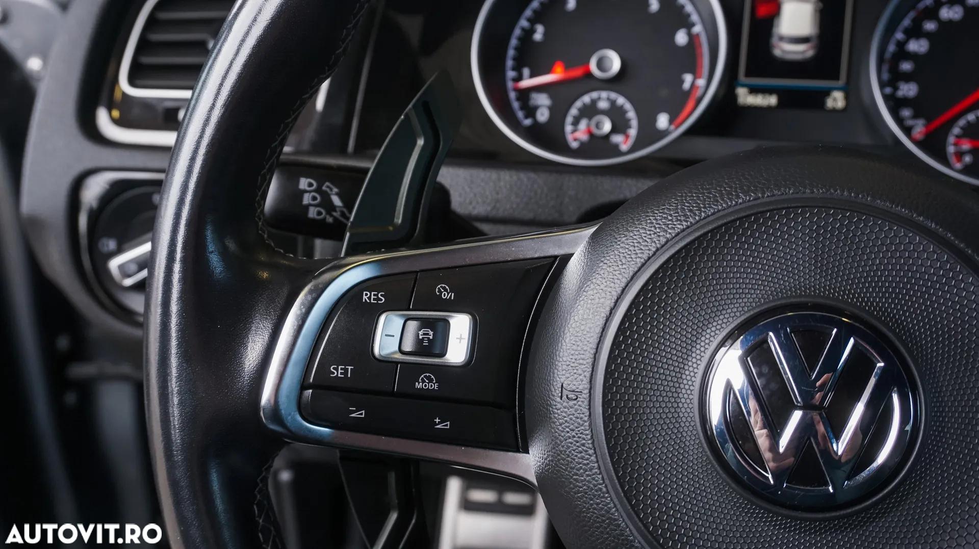 Volkswagen Golf 1.5 TSI ACT OPF DSG Highline - 19
