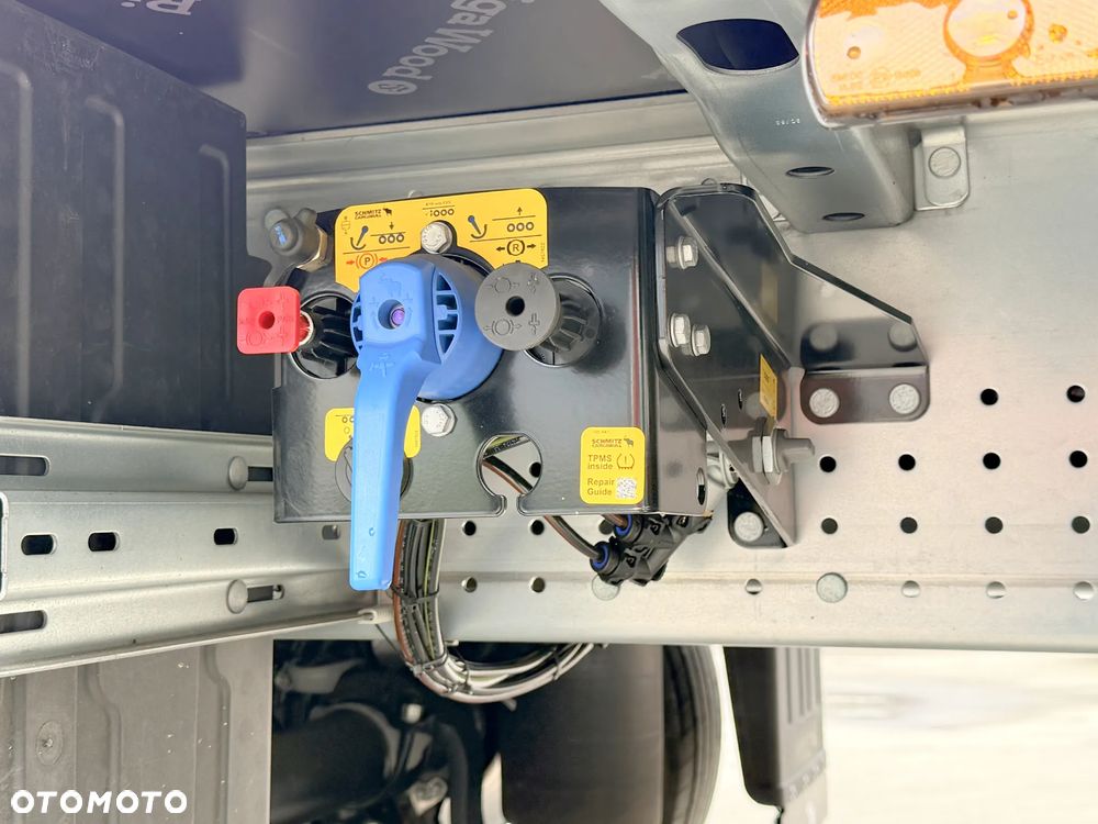 Schmitz Cargobull MEGA VARIOS - 28